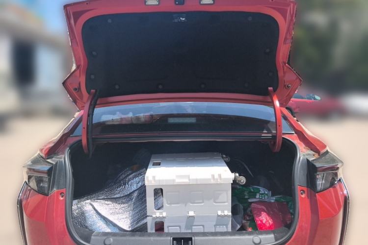 Used Dongfeng Aeolus Yixuan 2020 230T Automatic Cool Edition Trunk
