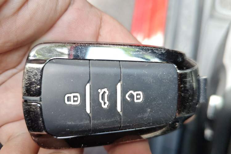Used Dongfeng Aeolus Yixuan 2020 230T Automatic Cool Track Edition Vehicle Key