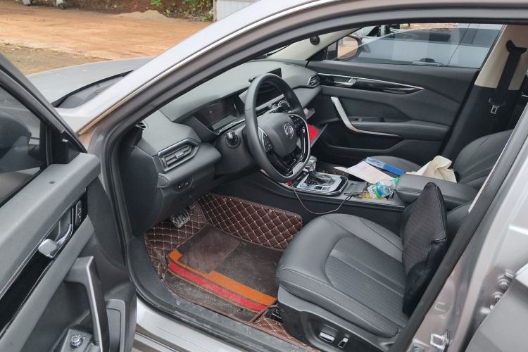Used Dongfeng Aeolus Yixuan 2020 230T Automatic Advanced Edition Driver Seat