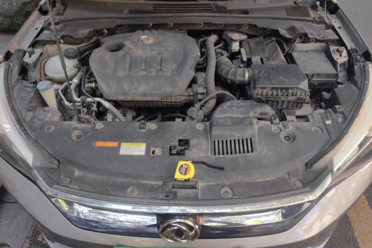 Used Dongfeng Aeolus Yixuan 2020 230T Automatic Advanced Edition Engine Bay