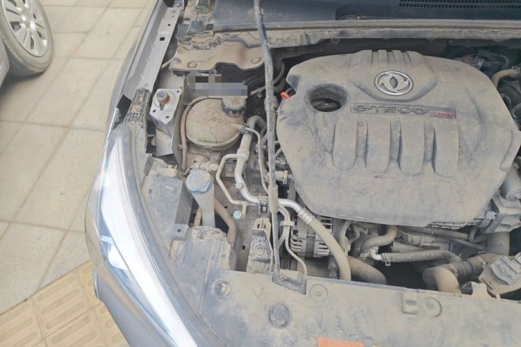Used Dongfeng Aeolus Yixuan 2020 230T Automatic Advanced Edition Engine Bay Right