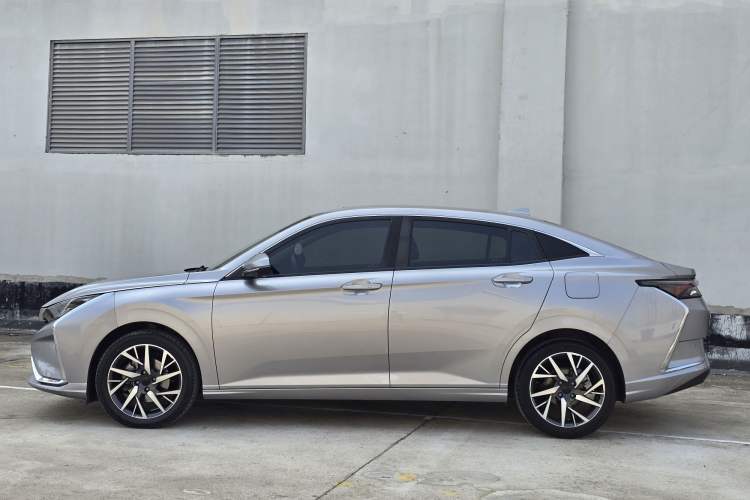 Used Dongfeng Aeolus Yixuan 2020 230T Automatic Cool Track Edition Exterior 3
