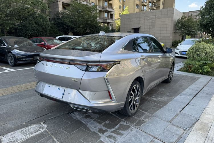Used Dongfeng Aeolus Yixuan 2020 230T Automatic Cool Edition Exterior 3
