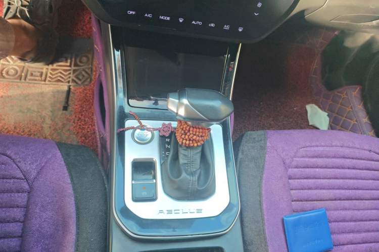 Used Dongfeng Aeolus Yixuan 2020 230T Automatic Advanced Edition Gear Lever