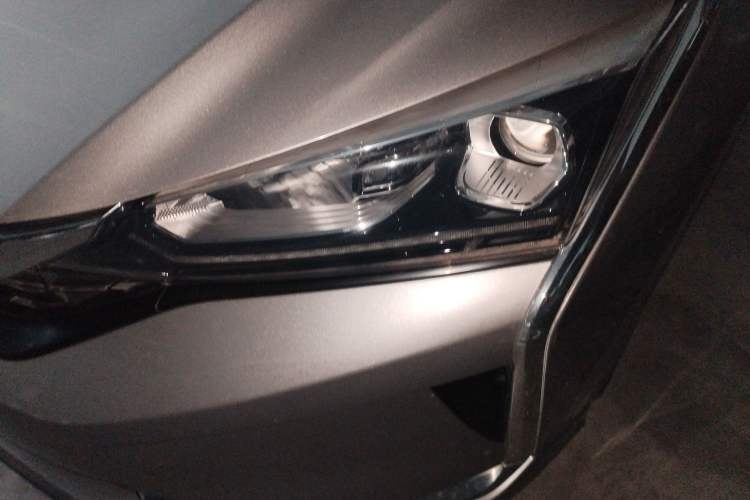 Used Dongfeng Aeolus Yixuan 2020 230T Automatic Advanced Edition Left Front Headlight
