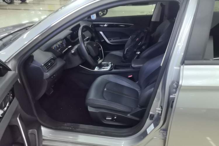 Used Dongfeng Aeolus Yixuan 2020 230T Automatic Cool Track Edition Left Front Seat