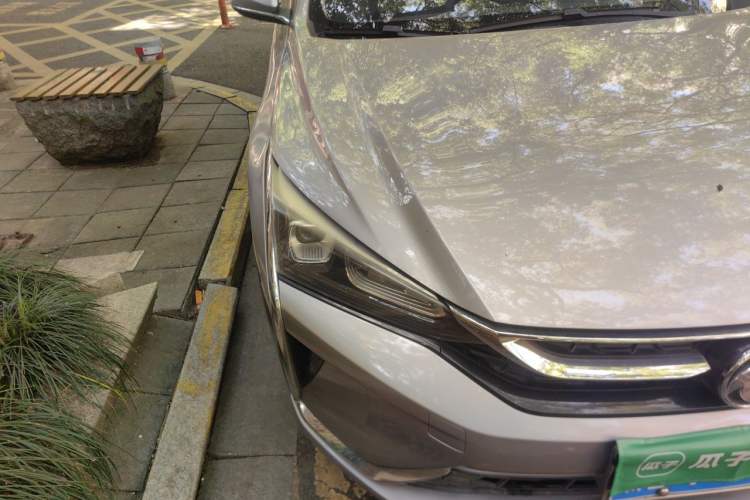 Used Dongfeng Aeolus Yixuan 2020 230T Automatic Advanced Edition Right Front Headlight