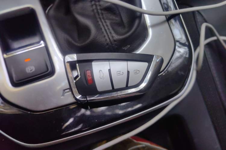 Used Dongfeng Aeolus Yixuan 2020 230T Automatic Advanced Edition Vehicle Key
