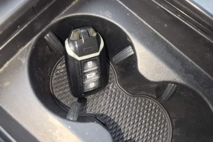 Used Dongfeng Aeolus Yixuan 2020 230T Automatic Advanced Edition Vehicle Key