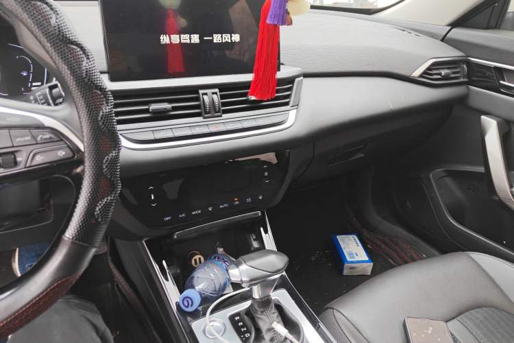 Used Dongfeng Aeolus Yixuan 2020 230T Automatic Advanced Edition Audio And AC Panel