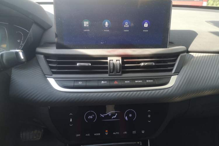 Used Dongfeng Aeolus Yixuan 2020 200T Automatic XuanYao Edition Audio And AC Panel