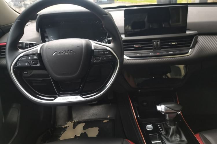 Used Dongfeng Aeolus Yixuan 2020 230T Automatic Cool Track Rider Edition Center Console