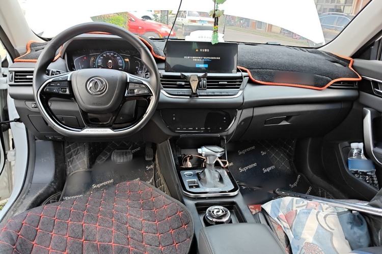 Used Dongfeng Aeolus Yixuan 2020 230T Automatic Advanced Edition Center Console