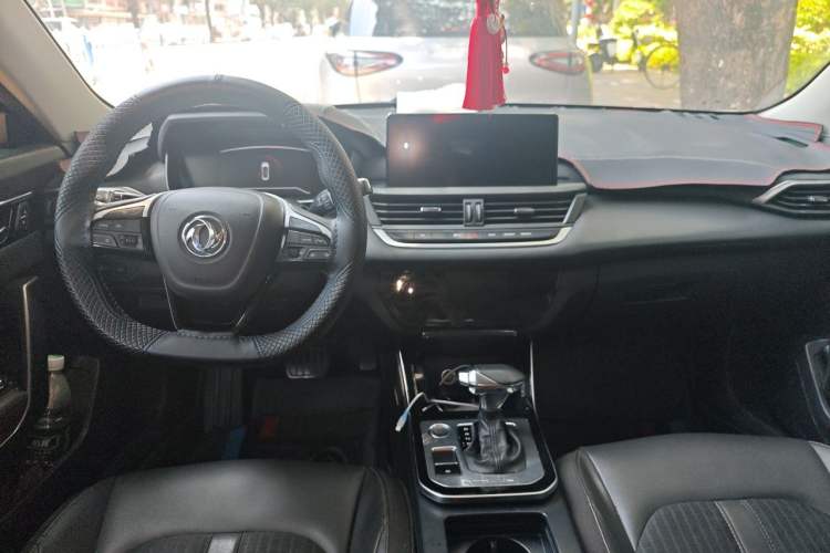 Used Dongfeng Aeolus Yixuan 2020 230T Automatic Cool Edition Center Console