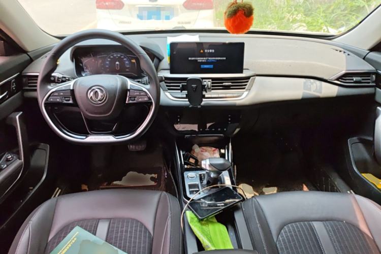 Used Dongfeng Aeolus Yixuan 2020 230T Automatic Advanced Edition Center Console