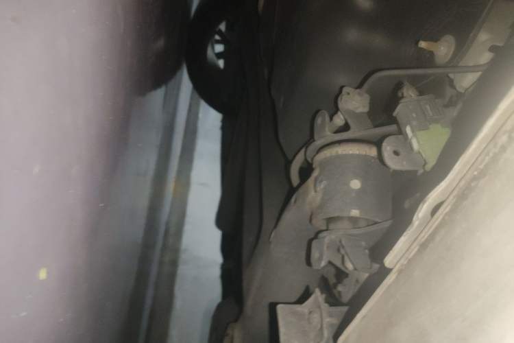 Used Dongfeng Aeolus Yixuan 2020 230T Automatic Cool Track Edition Chassis Front