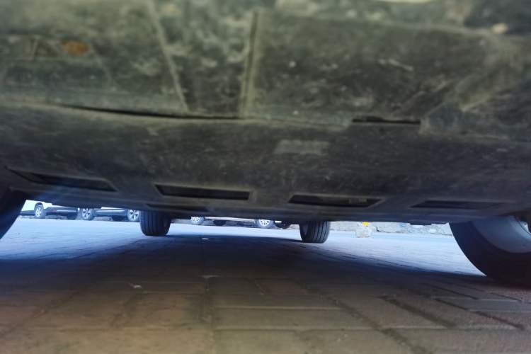 Used Dongfeng Aeolus Yixuan 2020 230T Automatic Dazzle Track Edition Chassis Front