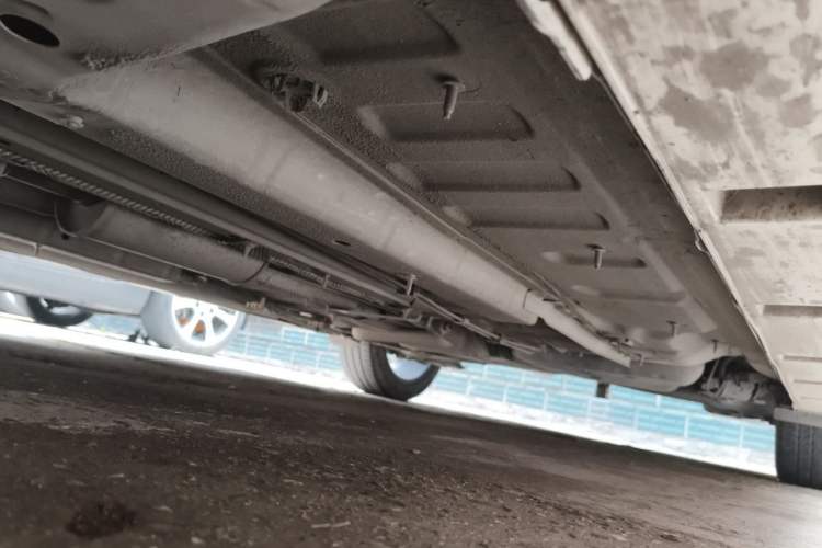Used Dongfeng Aeolus Yixuan 2020 230T Automatic Cool Edition Chassis Front Left