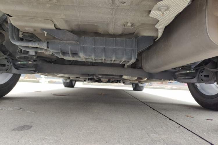 Used Dongfeng Aeolus Yixuan 2020 230T Automatic Advanced Edition Chassis Rear