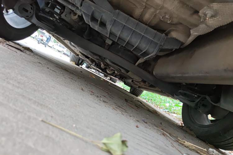 Used Dongfeng Aeolus Yixuan 2020 230T Automatic Advanced Edition Chassis Rear