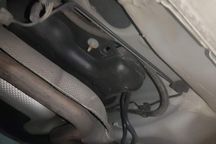 Used Dongfeng Aeolus Yixuan 2020 230T Automatic Cool Track Edition Chassis Rear Right