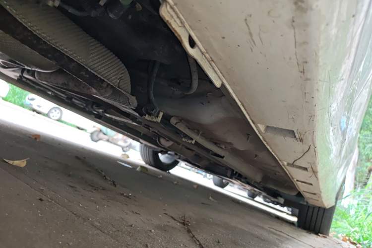 Used Dongfeng Aeolus Yixuan 2020 230T Automatic Advanced Edition Chassis Rear Right