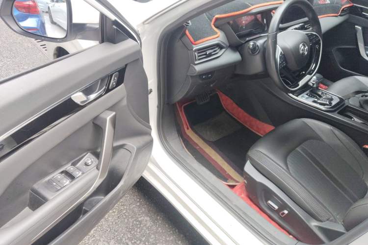 Used Dongfeng Aeolus Yixuan 2020 230T Automatic Cool Edition Driver Seat