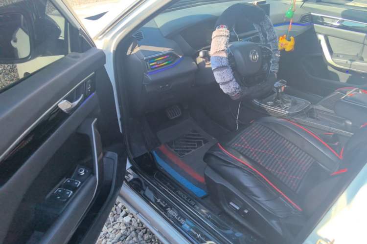 Used Dongfeng Aeolus Yixuan 2020 230T Automatic Advanced Edition Driver Seat