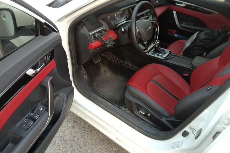 Used Dongfeng Aeolus Yixuan 2020 230T Automatic Cool Track Rider Edition Driver Seat