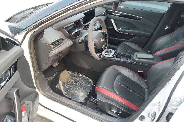 Used Dongfeng Aeolus Yixuan 2020 230T Automatic Cool Stylish Dark Knight Edition Driver Seat