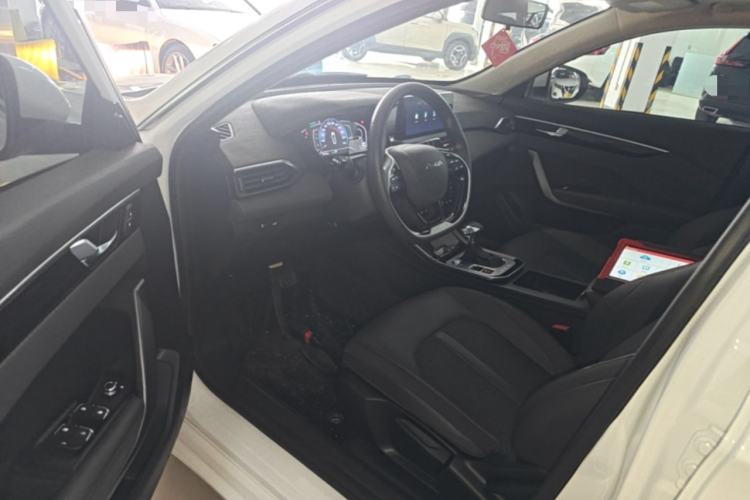 Used Dongfeng Aeolus Yixuan 2020 230T Automatic Dazzle Track Edition Driver Seat