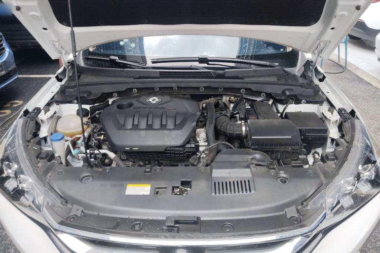Used Dongfeng Aeolus Yixuan 2020 230T Automatic Cool Edition Engine Bay