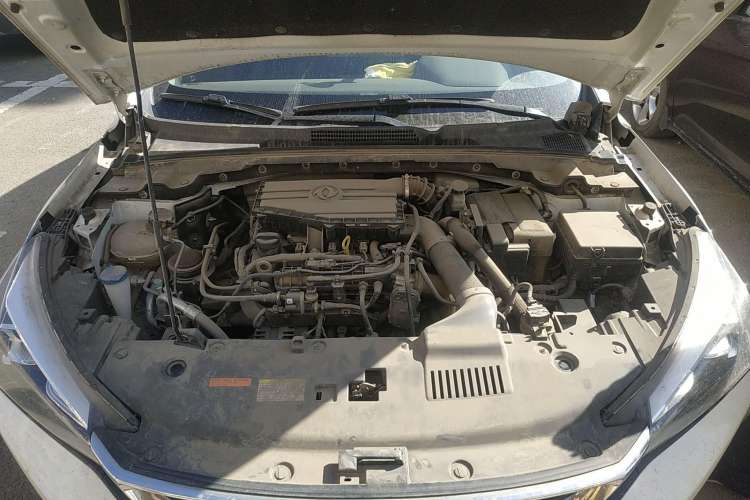 Used Dongfeng Aeolus Yixuan 2020 200T Manual Ignition Edition Engine Bay