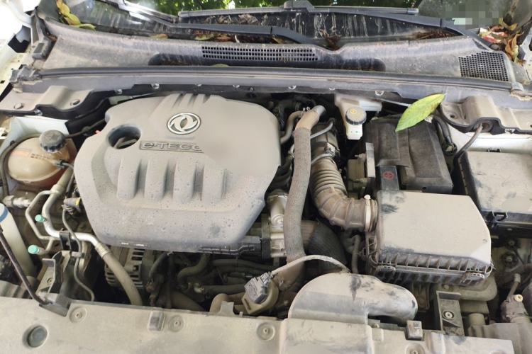 Used Dongfeng Aeolus Yixuan 2020 230T Automatic Cool Edition Engine Bay