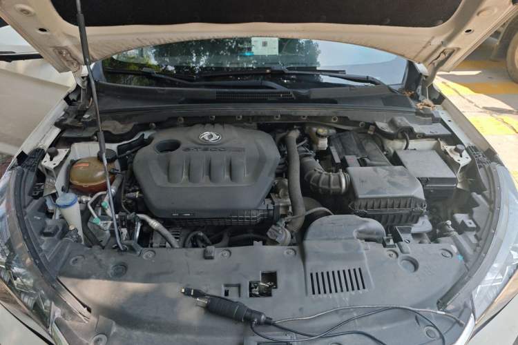 Used Dongfeng Aeolus Yixuan 2020 230T Automatic Cool Edition Engine Bay