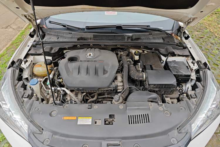 Used Dongfeng Aeolus Yixuan 2020 230T Automatic Xuanyao Track Edition Engine Bay
