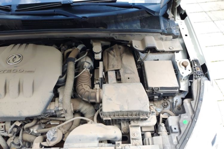 Used Dongfeng Aeolus Yixuan 2020 230T Automatic Cool Edition Engine Bay Left