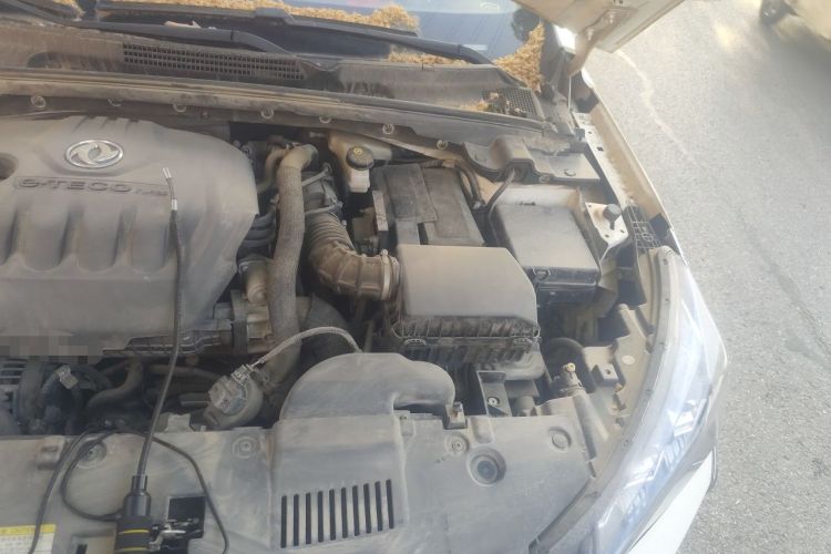 Used Dongfeng Aeolus Yixuan 2020 230T Automatic Cool Edition Engine Bay Left