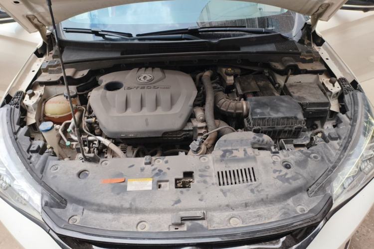 Used Dongfeng Aeolus Yixuan 2020 230T Automatic Cool Edition Engine Bay