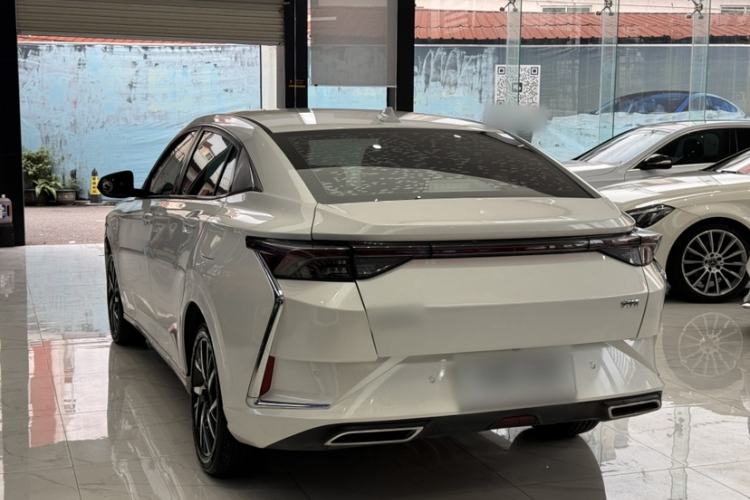 Used Dongfeng Aeolus Yixuan 2020 230T Automatic Dazzle Track Edition Exterior 1