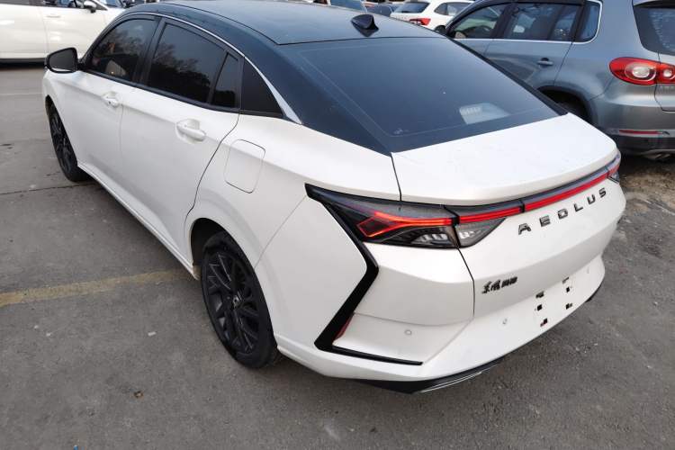 Used Dongfeng Aeolus Yixuan 2020 230T Automatic Cool Stylish Dark Knight Edition Exterior 2