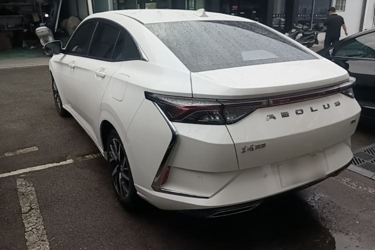 Used Dongfeng Aeolus Yixuan 2020 230T Automatic Cool Edition Exterior 2