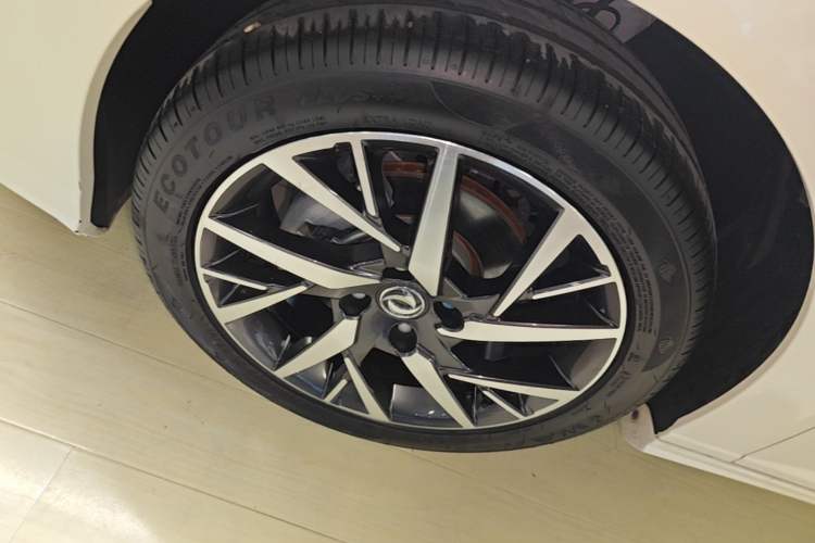Used Dongfeng Aeolus Yixuan 2020 230T Automatic Advanced Edition Exterior 4