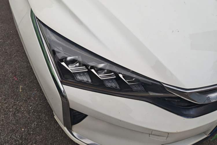Used Dongfeng Aeolus Yixuan 2020 230T Automatic Cool Edition Exterior 6