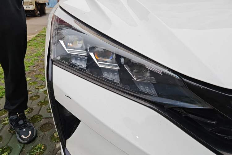 Used Dongfeng Aeolus Yixuan 2020 230T Automatic Xuanyao Track Edition Exterior 6