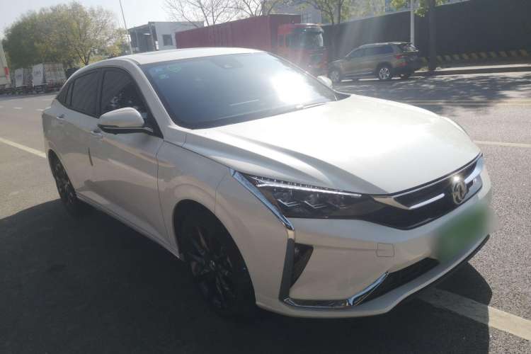 Used Dongfeng Aeolus Yixuan 2020 200T Automatic XuanYao Edition Front Right 45 Deg