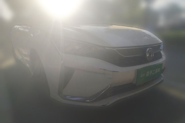 Used Dongfeng Aeolus Yixuan 2020 230T Automatic Cool Edition Front Right 45 Deg