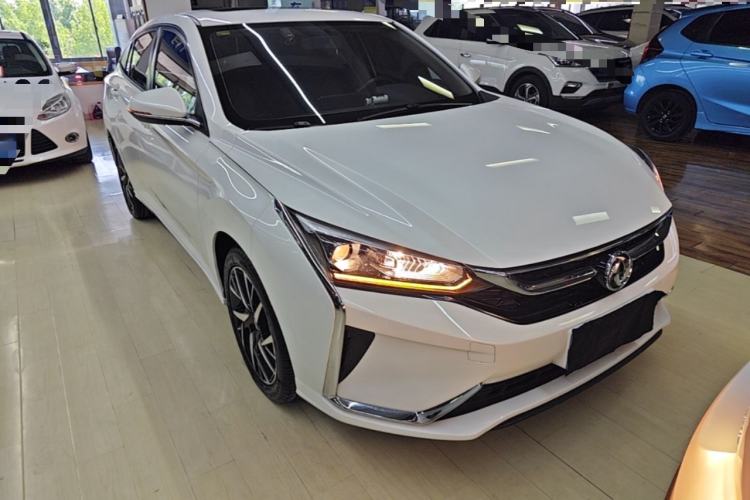 Used Dongfeng Aeolus Yixuan 2020 230T Automatic Advanced Edition Front Right 45 Deg
