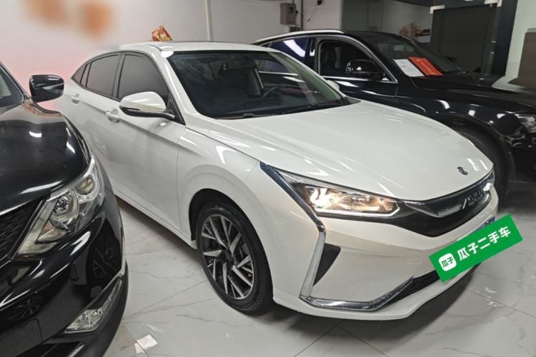 Used Dongfeng Aeolus Yixuan 2020 230T Automatic Dazzle Track Edition Front Right 45 Deg