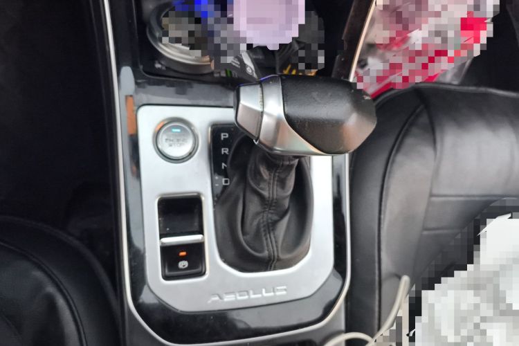 Used Dongfeng Aeolus Yixuan 2020 230T Automatic Dazzle Track Edition Gear Lever